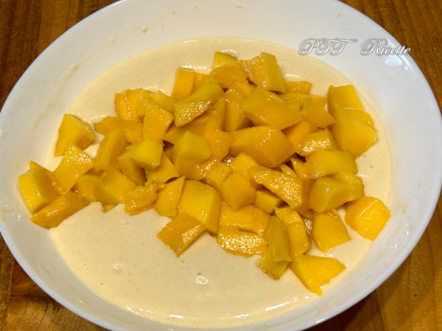 Ciambella al mango, senza uova e burro 12