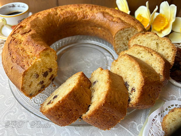 Ciambella con uvetta 7