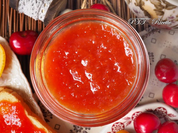 Marmellata di mandarini cinesi Kumquat e ciliegie 10
