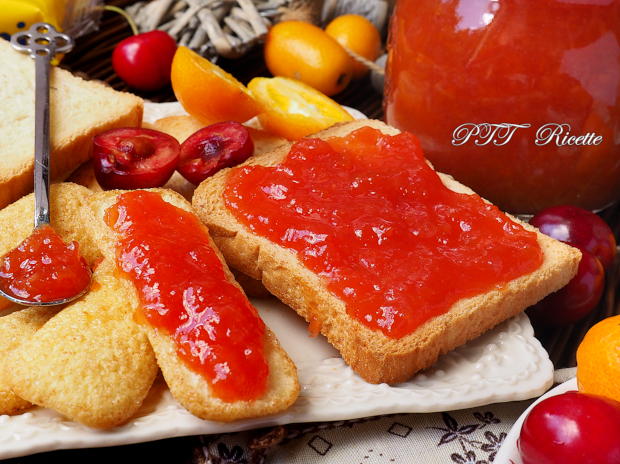 Marmellata di mandarini cinesi Kumquat e ciliegie 13