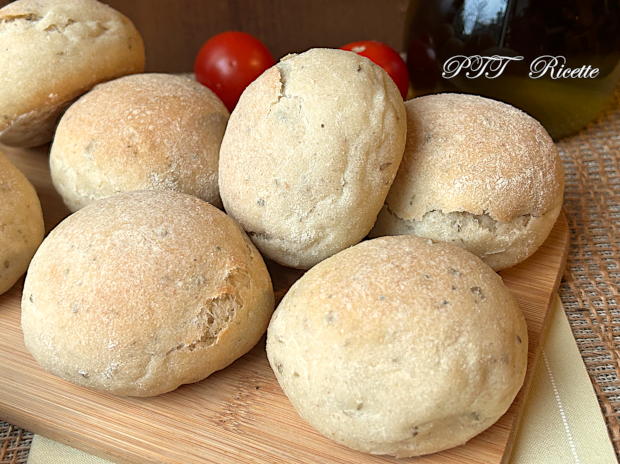 Panini bocconcini all'origano 12