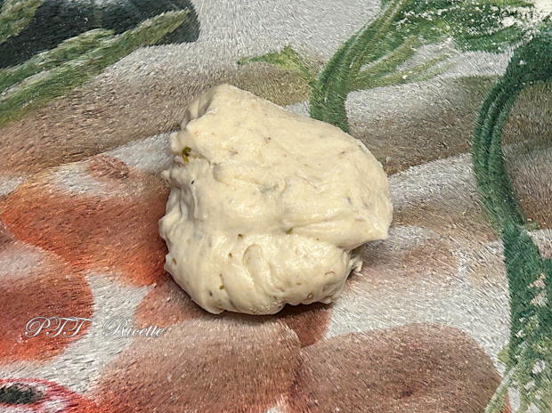 Panini bocconcini all'origano 5