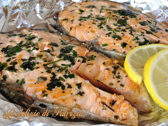 Salmone al cartoccio | Ricetta Salmone al cartoccio - PTT Ricette