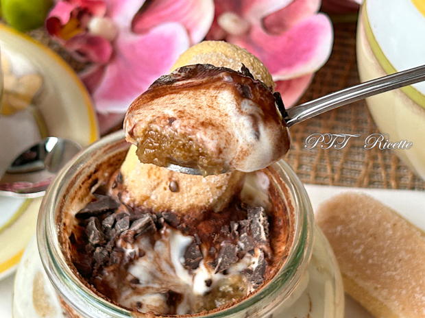 Tiramisù light con yogurt greco 11