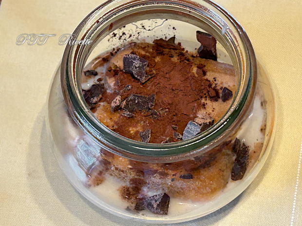 Tiramisù light con yogurt greco 6