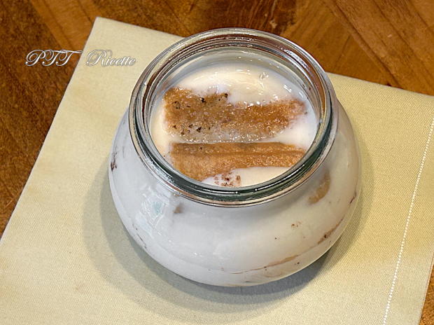 Tiramisù light con yogurt greco 7