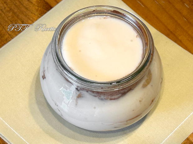 Tiramisù light con yogurt greco 9